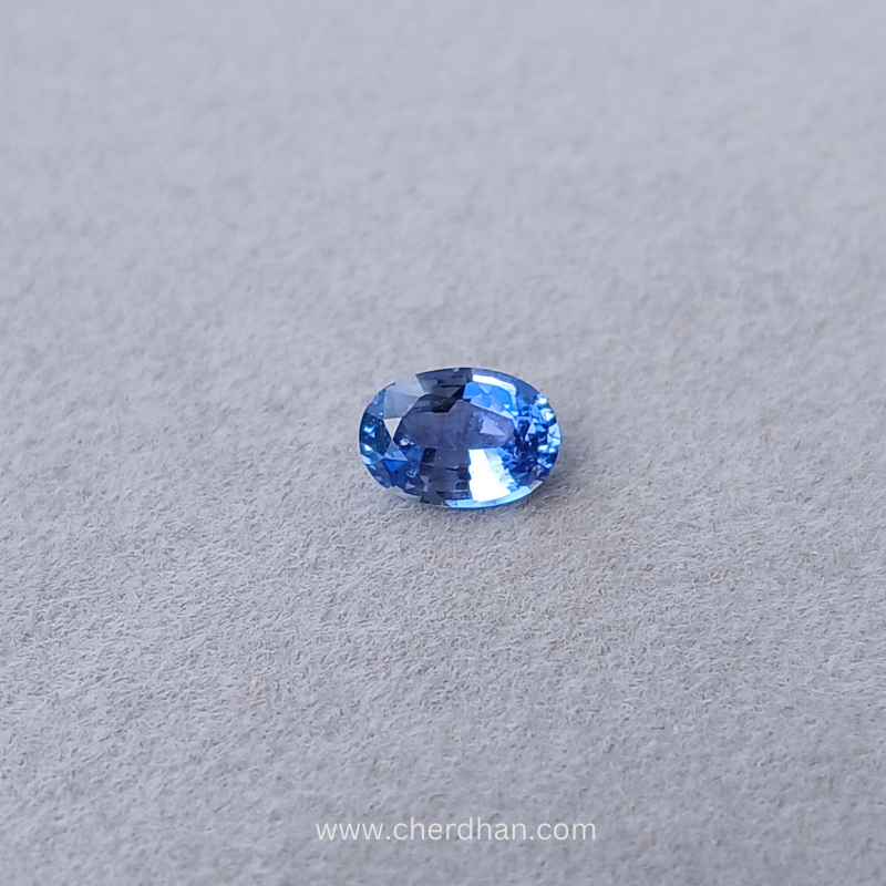 Pastel Blue sapphire in oval cut 1.06 carats, Sri Lanka